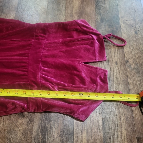 Blencot Women's Pink Sleeveless Velvet Wide Leg Overall Jumpsuit Size Small - Picture 4 of 10